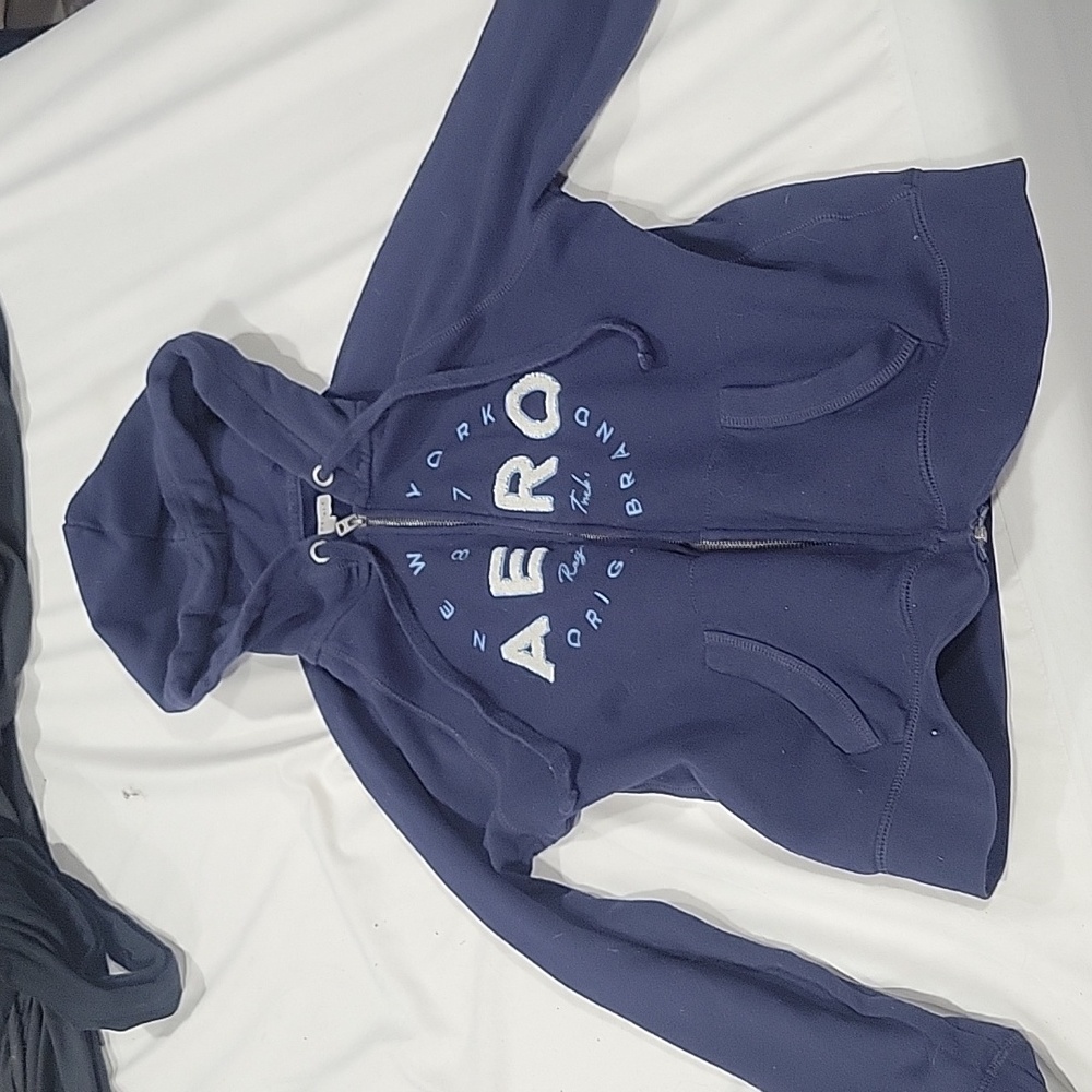 Zip up